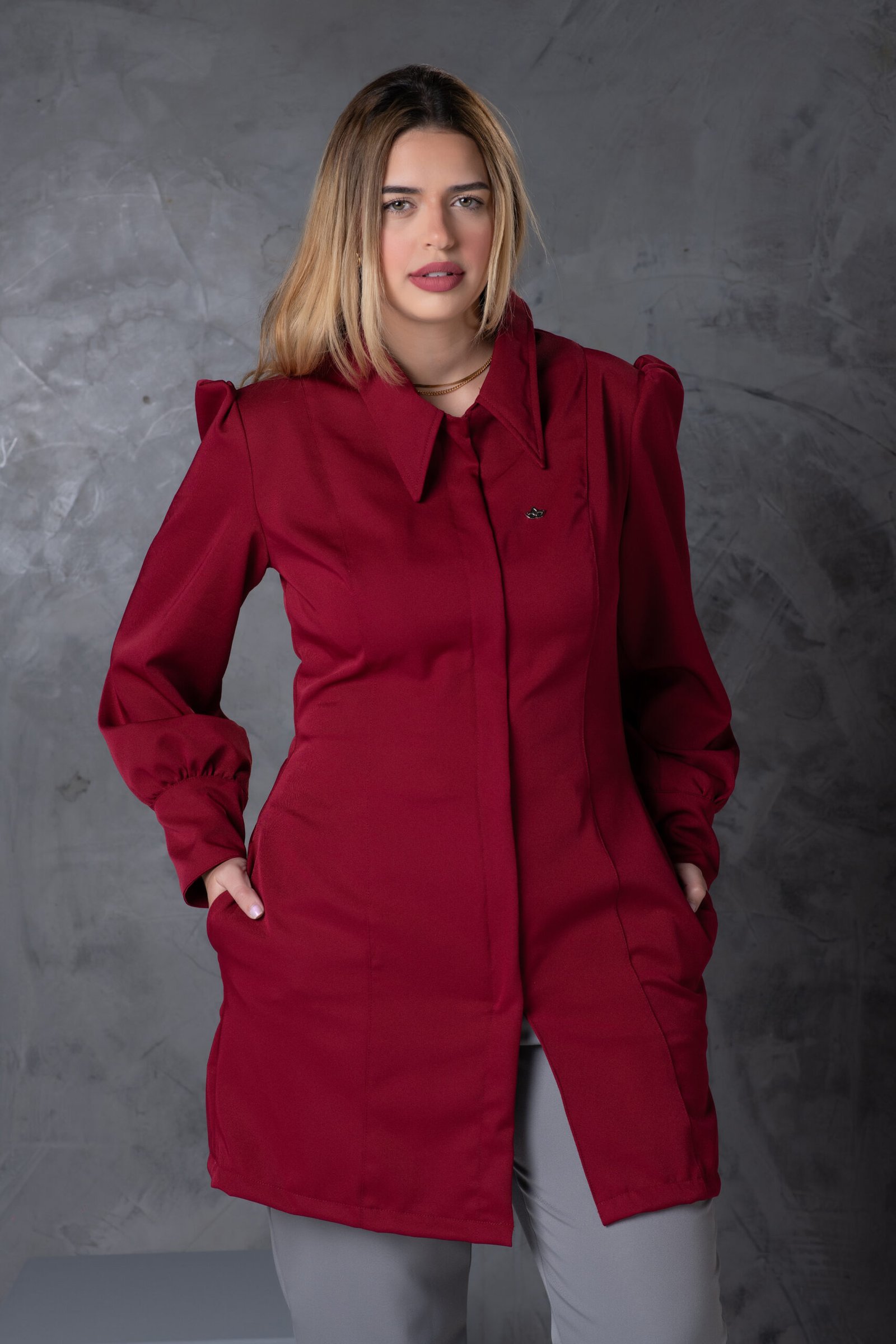 Jaleco Feminino Lívia Bordô